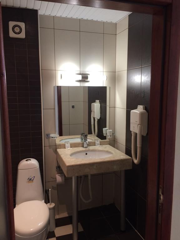 Art Hotel Varna Bagian luar foto