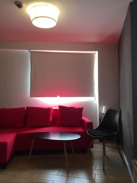 Art Hotel Varna Bagian luar foto